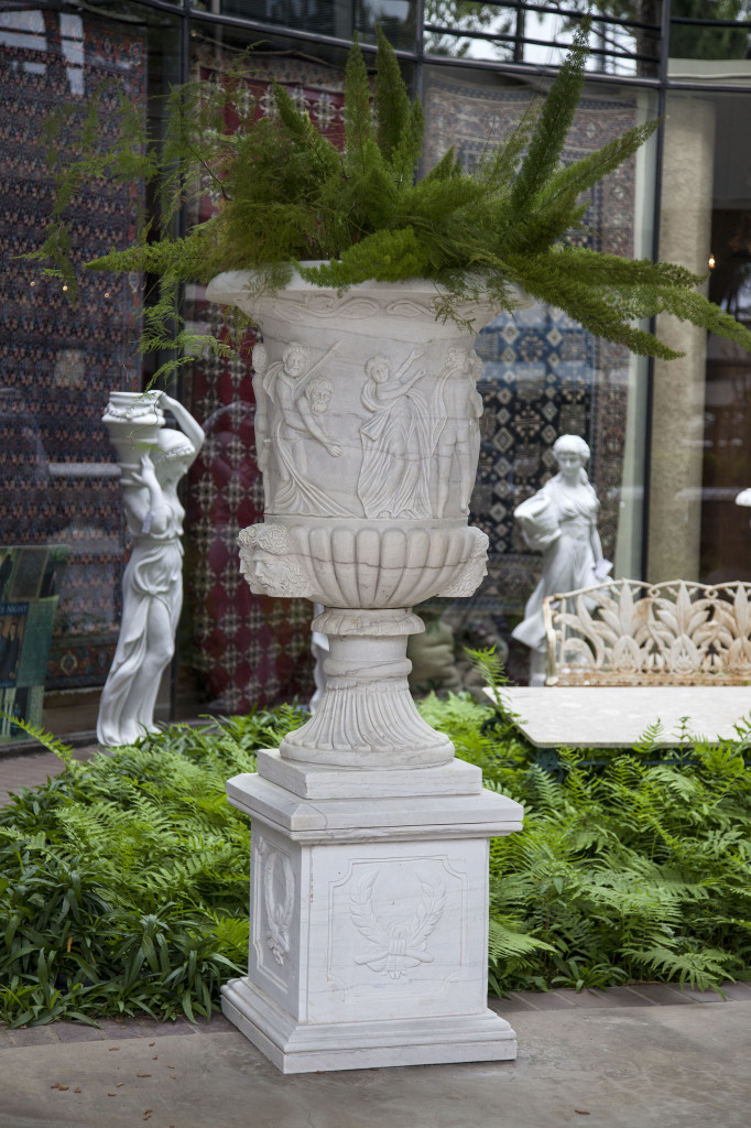 Roman Figure Urns